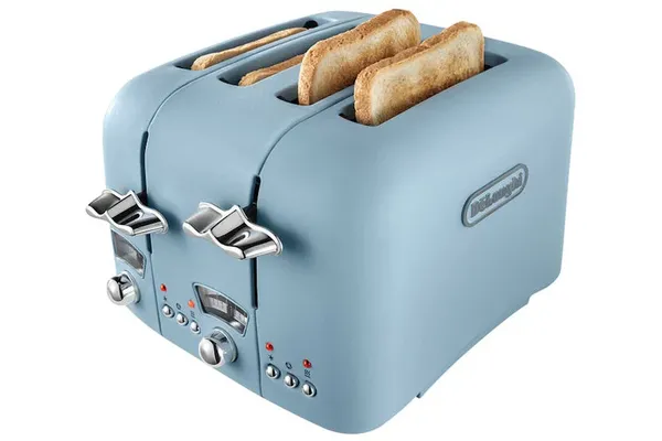 Image of DeLonghi Argento Flora CT04.AZ 4 Slice Toaster