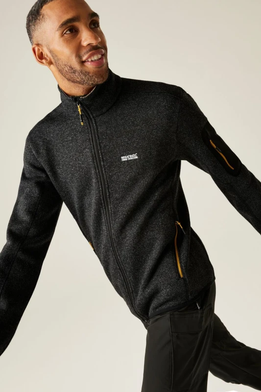 Image of Regatta Regatta Men Newhill Insulating Stretch Full-Zip Fleece in Black Size: 2X-large Black XXL Male 5063516138136