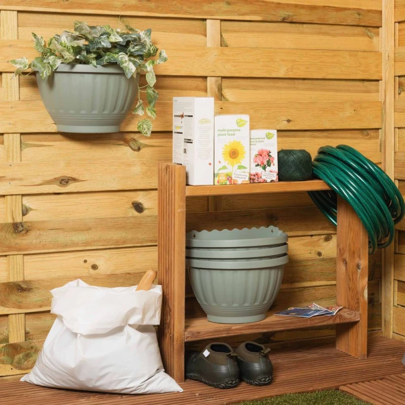 Image of Wham Etruscan 4 x 30cm Plastic Garden Wall Baskets in Green Size: 4 x 30cm Green Unisex 4 x 30 cm