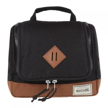 Image of Regatta Stamford Washbag - Black