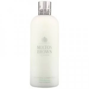 Image of Molton Brown Kumudu Mulberry Volumising Conditioner 300ml