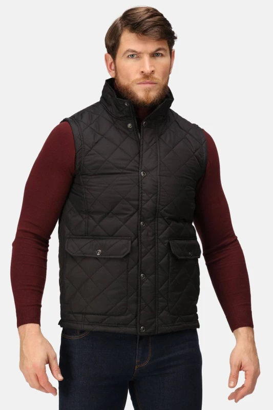 Image of Regatta Regatta Men Tyler Lightweight Bodywarmer in Black Size: 2X-large Black XXL Male 5051513496120