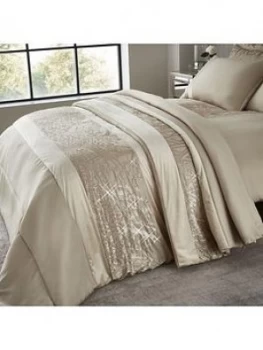 Image of Catherine Lansfield Catherine Lansfield Velvet Sparkle Bedspread