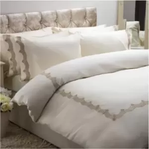 Image of Belledorm Annaya Duvet Cover Set (Superking) (Gold)