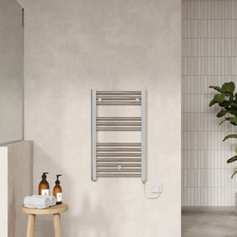 Image of Nuie Round Chrome Radiator 720 X 400Mm (200W) Chrome, Silver MTY150