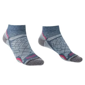 Image of Bridgedale HIKE Ultra Light Coolmax Performance Ankle Womens - Medium Dk Denim