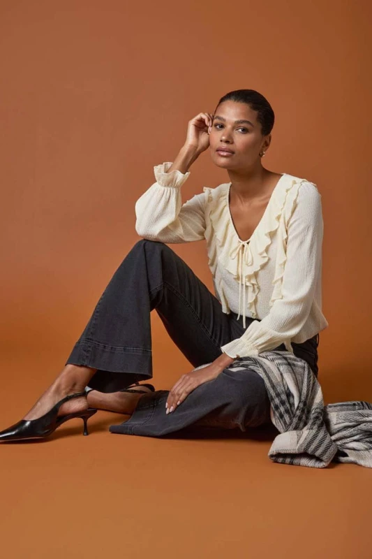 Image of Roman Womens Lace Ruffle Front Top in Ivory Size: 18 Ivory Female 18