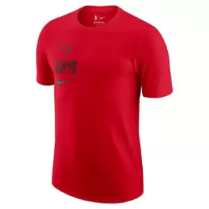 Image of Nike Nba Chicago Bulls Essential Block T-Shirt, University Red, Male, T-Shirts, DZ0228-657