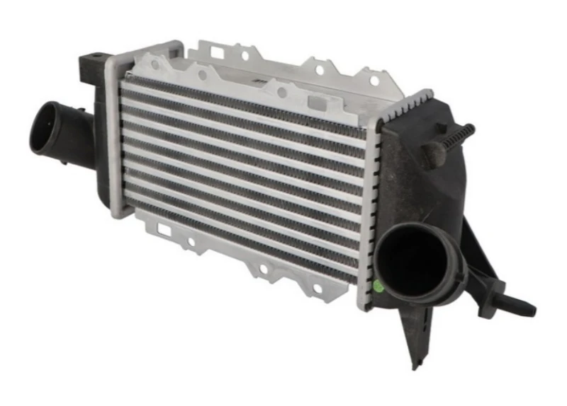 Image of NISSENS 96772 Intercooler ** FIRST FIT ** without quick coupling, Right connector, angled Intercooler,charger (468)