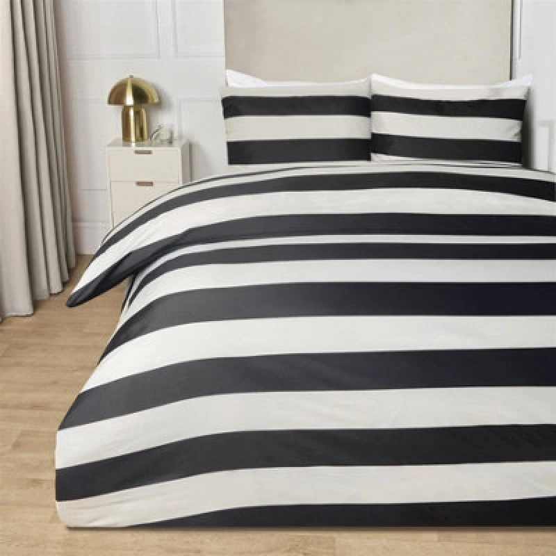 Image of OHS OHS Monochrome Stripe Duvet Cover with Pillowcase Bedding Set in Off White Size: Single Off White Single Unisex 5027434221042