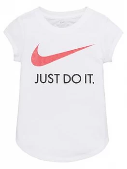 Image of Nike Sportswear Younger Girls Swoosh Just Do It T-Shirt - White, Size 3-4 Years, Women