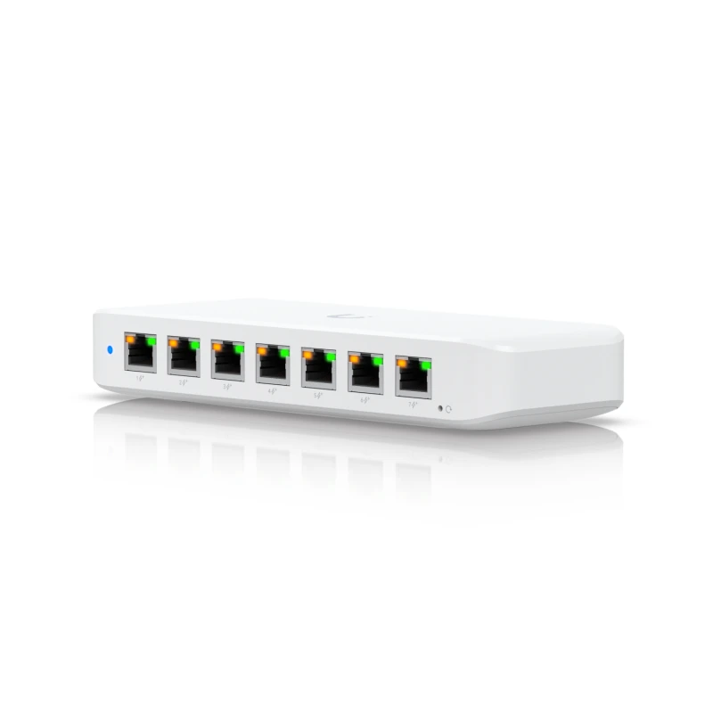 Image of Ubiquiti Ultra 210W Managed L2 Gigabit Ethernet (10/100/1000) Power ov