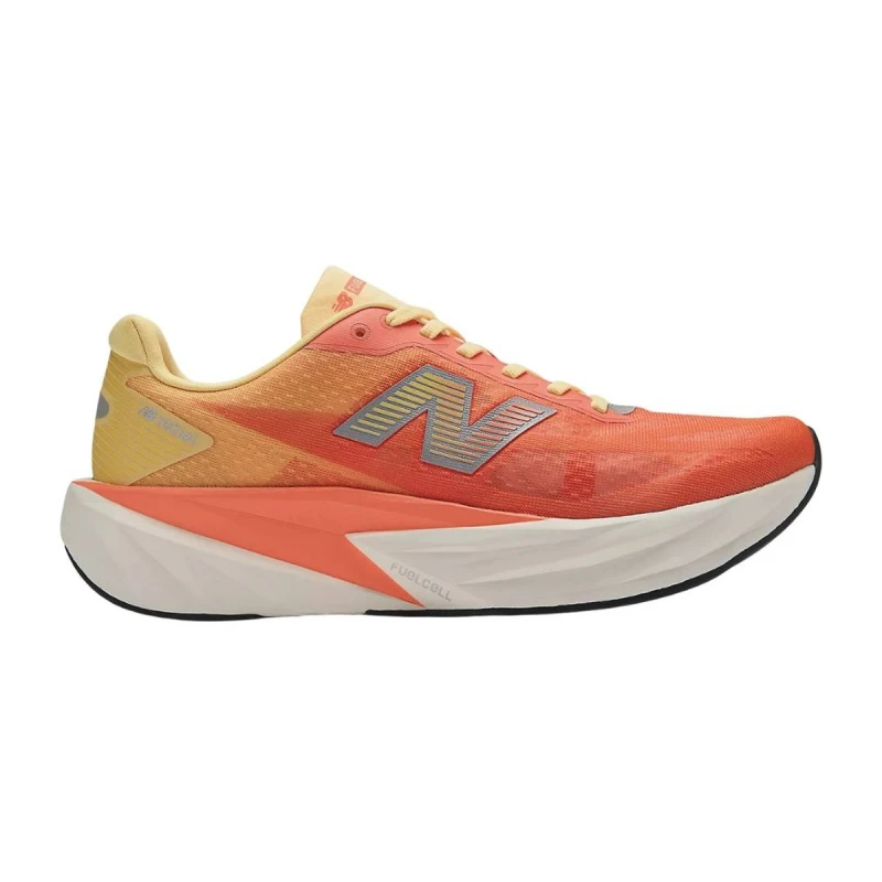 Image of New Balance FuelCell Rebel v5 Orange SS26 shoes, Size 43 - EUR