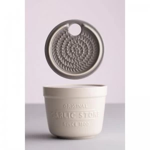 Image of Mason cash Innovative Kitchen Garlic Store and Grater