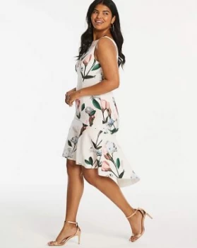 Image of Coast Campbell Print Scuba Dress