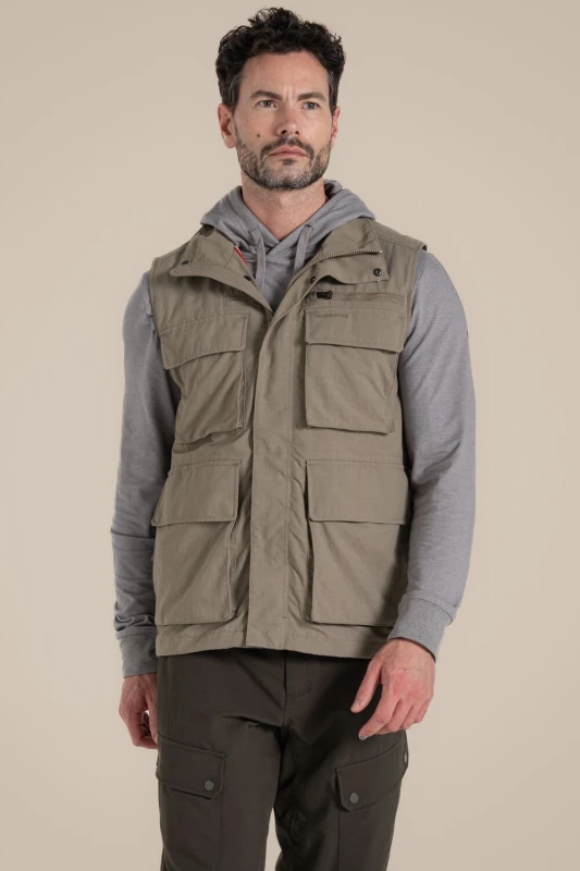 Image of Craghoppers Craghoppers Men NosiLife Adventure Insect-Repellent Gilet Bodywarmer in Beige Size: large Beige L Male 5063260000581