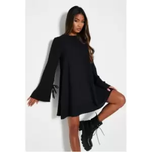 Image of I Saw It First Woven Flared Sleeve Shift Mini Dress - Black