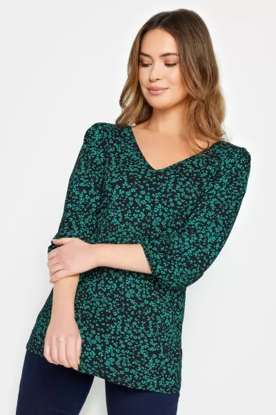 Image of Petite Floral Print Top