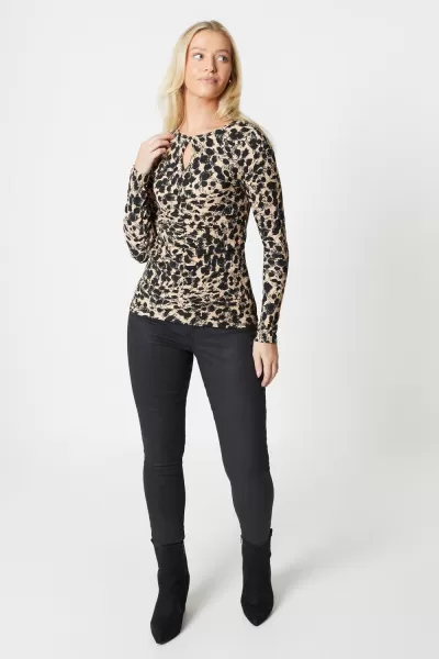 Image of Animal Keyhole Ruched Front Puff Sleeve Jersey Crinkle Top
