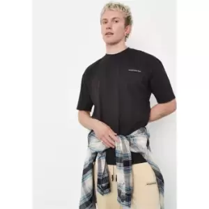 Image of Mennace Badge Oversized T Shirt - Black