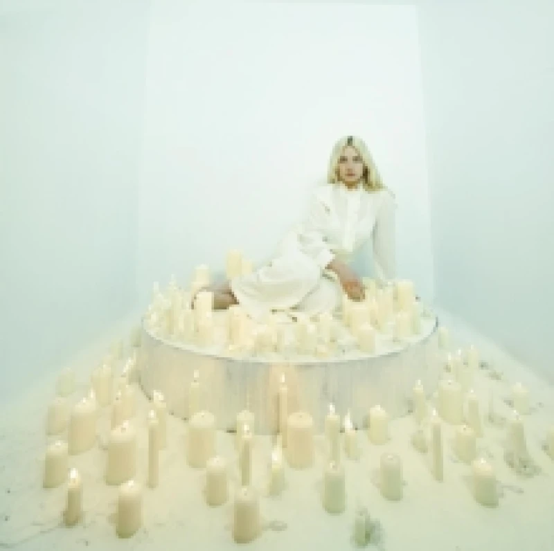 Image of Ashlyn Vinyl