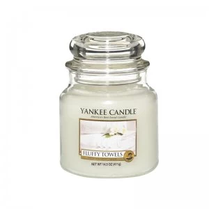 Image of Yankee Candle Fluffy Towels Scented Candle 411g