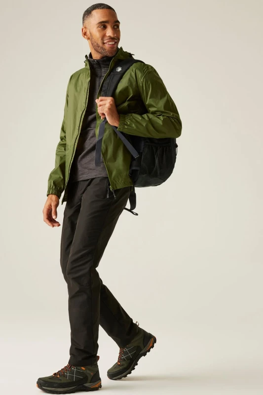 Image of Regatta Regatta Men 'Pack-It III' Waterproof Packaway Jacket in Bottle Green Size: Medium Bottle Green M Male 5063019983318