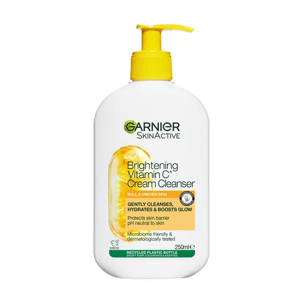 Image of Garnier Skin Active Vitamin C Cream Cleanser 250ml