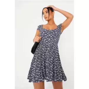 Image of I Saw It First Blue Crinkle Floral Print Scoop Neck Skater Dress - Blue