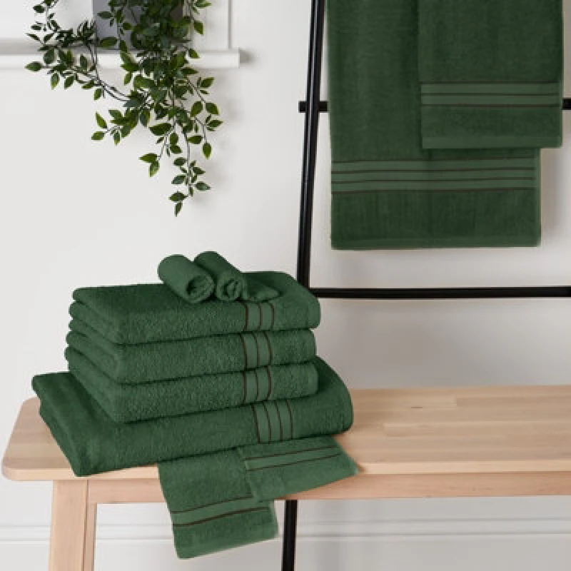 Image of OHS OHS Luxury 100% Cotton Bath Sheet Bathroom Towel in Dark Green Dark Green Bath Sheet Unisex 5027434158621