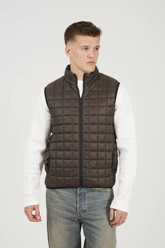Image of Brave Soul Mens Lightly Padded Box Quilted Gilet in Dark Brown Size: Large Dark Brown Male L