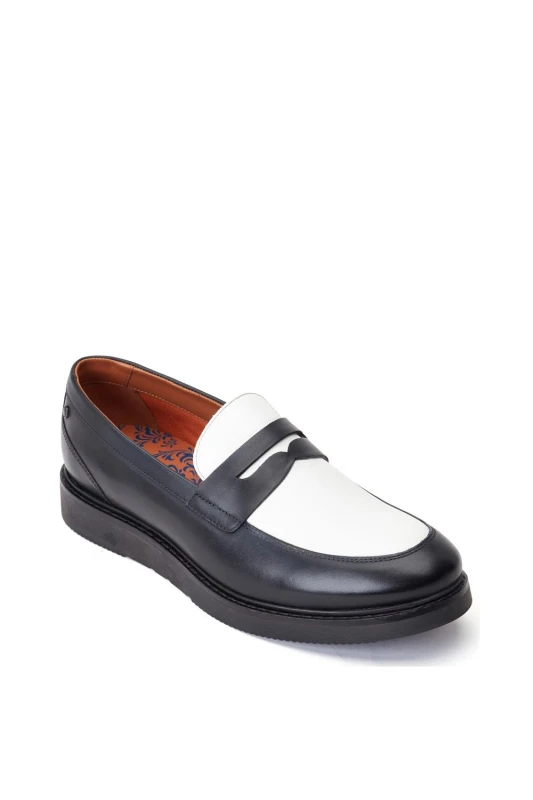 Image of Base London Base London Men Sid Penny Loafer in Black Size: 9 Black 9 Male 5038538362555
