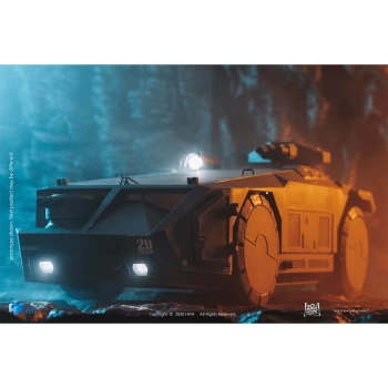 Image of HIYA Toys Aliens Exquisite Mini 1/18 Scale Vehicle - Armored Personnel Carrier (Green Ver.)