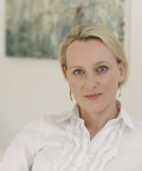 Image of Mad by Chlo Esposito Book