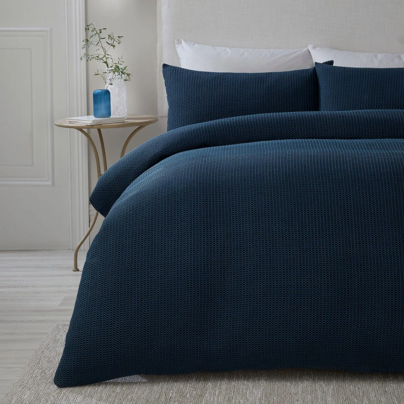 Image of Serene Lindly Duvet Cover and Pillowcase Set Navy