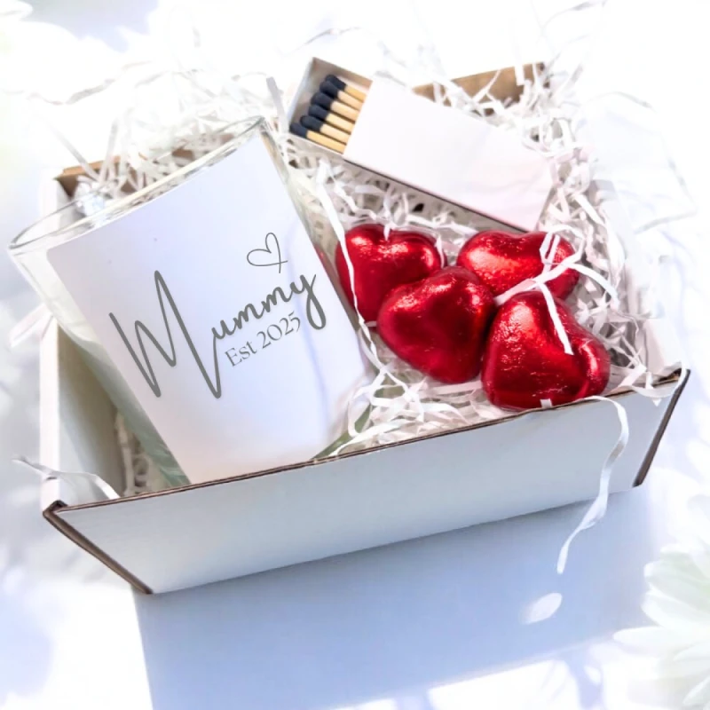 Image of Aye Do Gifts Mummy Est. 2025 Candle Gift Set |