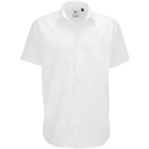 Image of B&C Mens Smart Short Sleeve Shirt / Mens Shirts (S) (White)