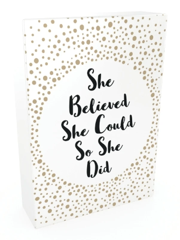 Image of She Believed She Could So She Did : 52 Beautiful Cards of Inspiring Quotes and Empowering Affirmations Cards