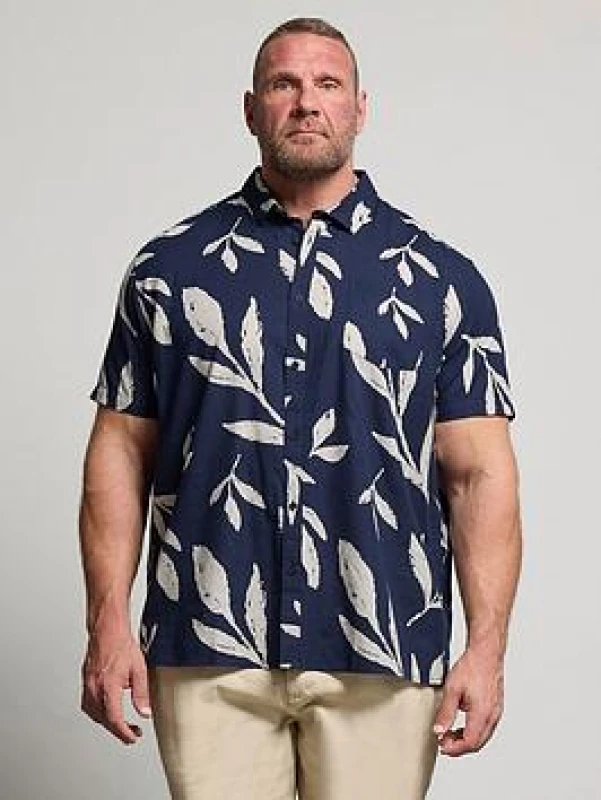 Image of BadRhino BadRhino Men Palm Leaf Linen Shirt in Dark Navy Size: 7-8X-Large Dark Navy 7-8XL Male 5063589027757