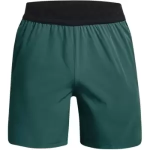 Image of Under Armour Peak Woven Shorts - Green