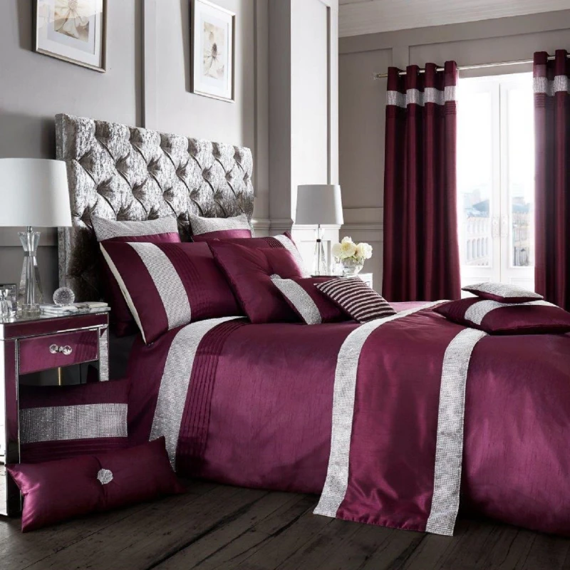 Image of Smart Living Smart Living Premium Polycotton Onyx Duvet Cover With Pillowcases in Aubergine Size: Double Aubergine Double Unisex 5051346123088