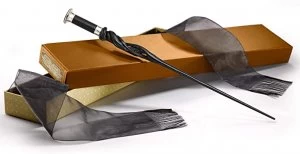 Image of Albus Dumbledore Wand (Fantastc Beasts The Crimes of Grindelwald) In Collectors Box by Noble Collection