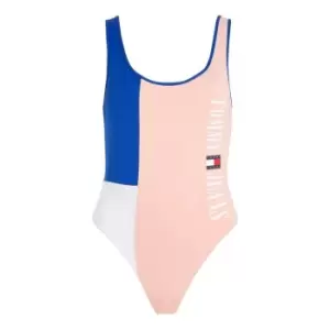Image of Tommy Hilfiger Piece Runway (Ext Sizes) - Pink