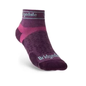 Image of Bridgedale TRAIL RUN Ultralight T2 Merino Sport Low Womens - Medium Damson