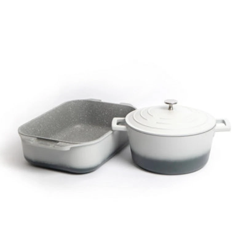Image of Masterclass 2 Piece Cast Aluminium Cookware Set With Non-Stick 4L Casserole Dish And A Non-Stick Roasting Pan Grey W62YY Unisex