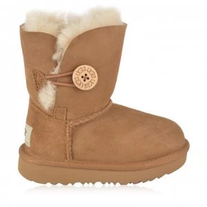 Image of Ugg Boys Bailey Button Boots - Chestnut