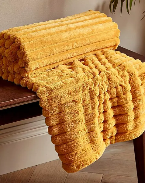 Image of Cosy Ribbed Throw Mustard 130X170 MN30706