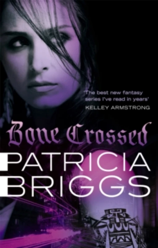 Image of Bone Crossed. Paperback. By Patricia Briggs Books