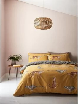 Image of Catherine Lansfield Cheetah Duvet Cover Set