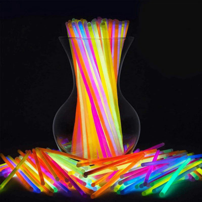 Image of Shatchi 400 Glowsticks in Mixed Colors & 200 Bracelet Connectors - Add Vibrancy to Your Events Multi